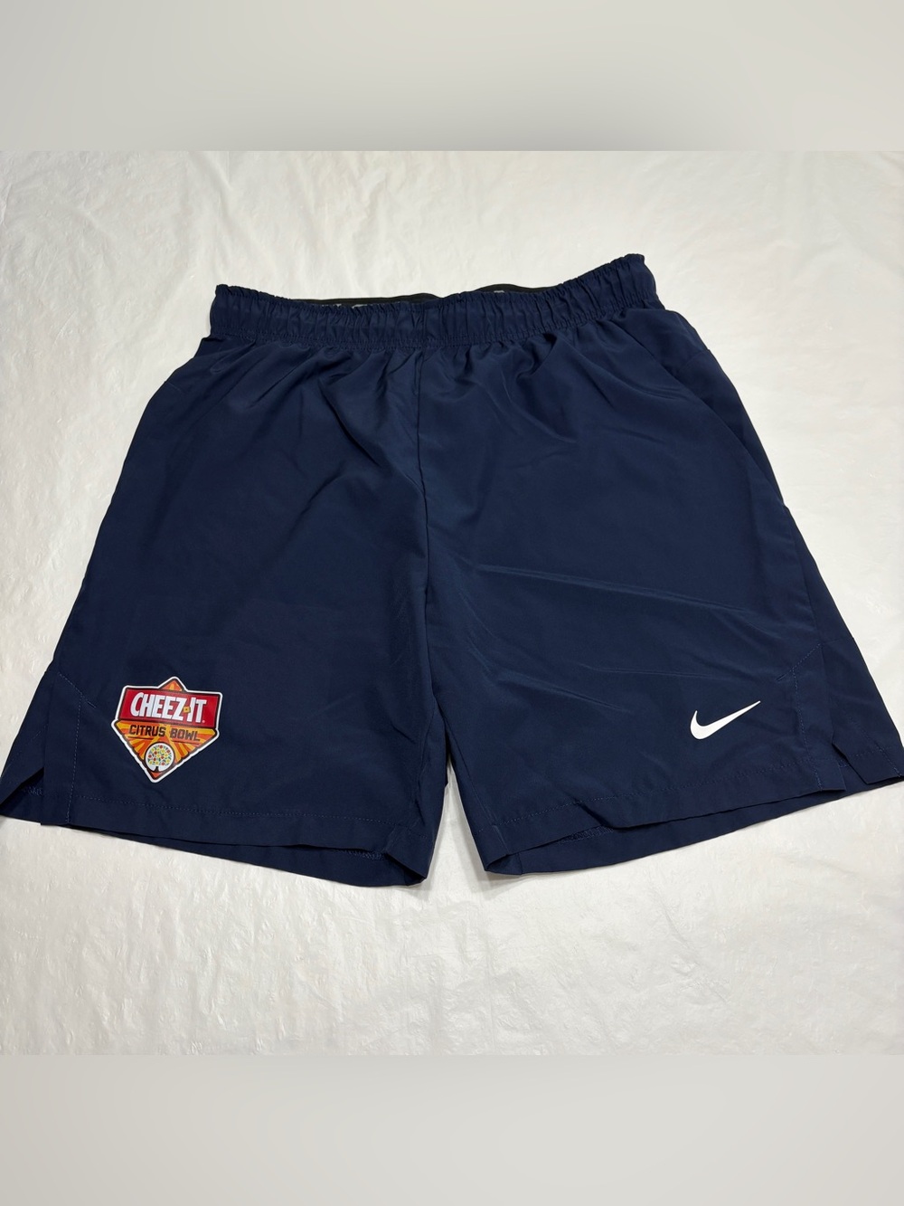 Nike NCAA Michigan Wolverines Cheez It Citrus Bowl Drawstring Shorts Men’s M